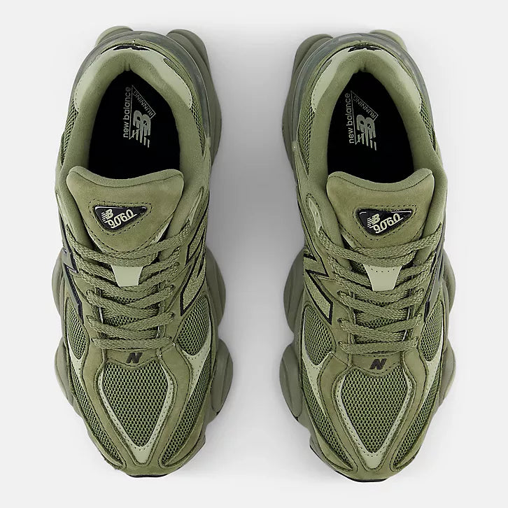 Dark olivine 9060