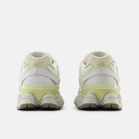 Mineral 9060