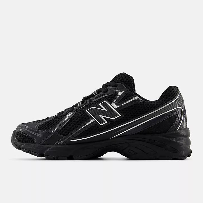 Black 740