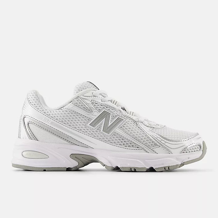 Silver metallic 740