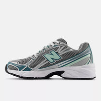 Silver metallic 740