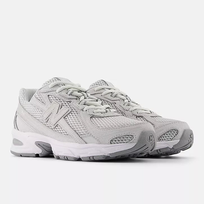 Grey 740