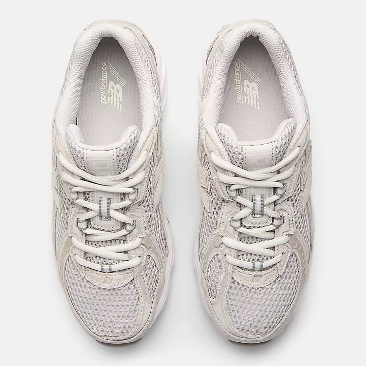 Grey 740