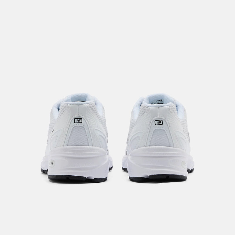 Nb white 740
