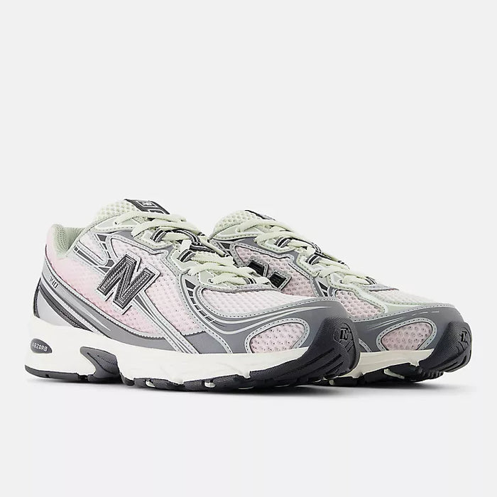 Pink granite 740