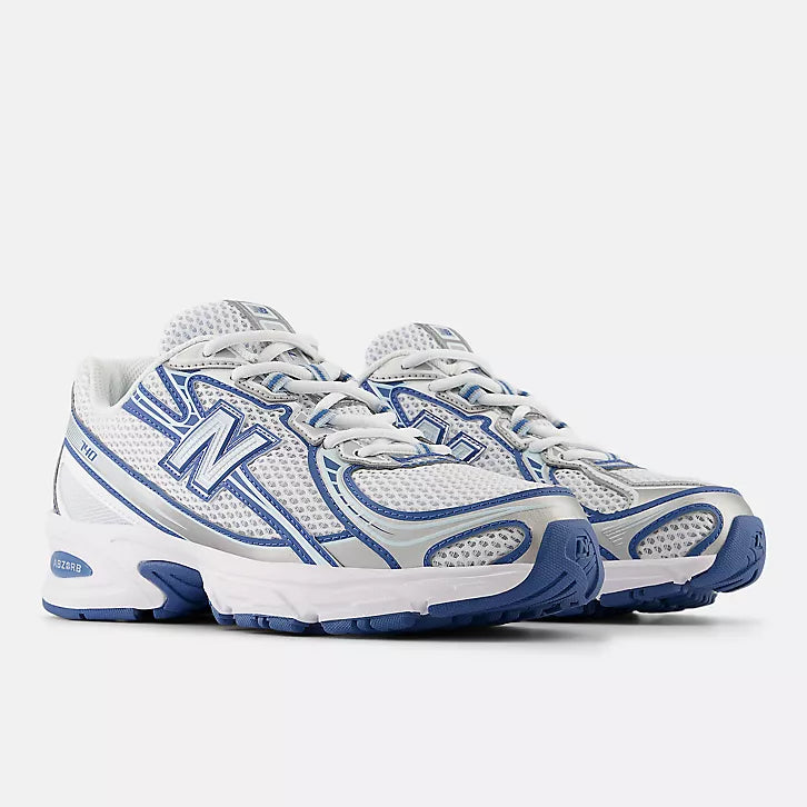 Ice blue 740
